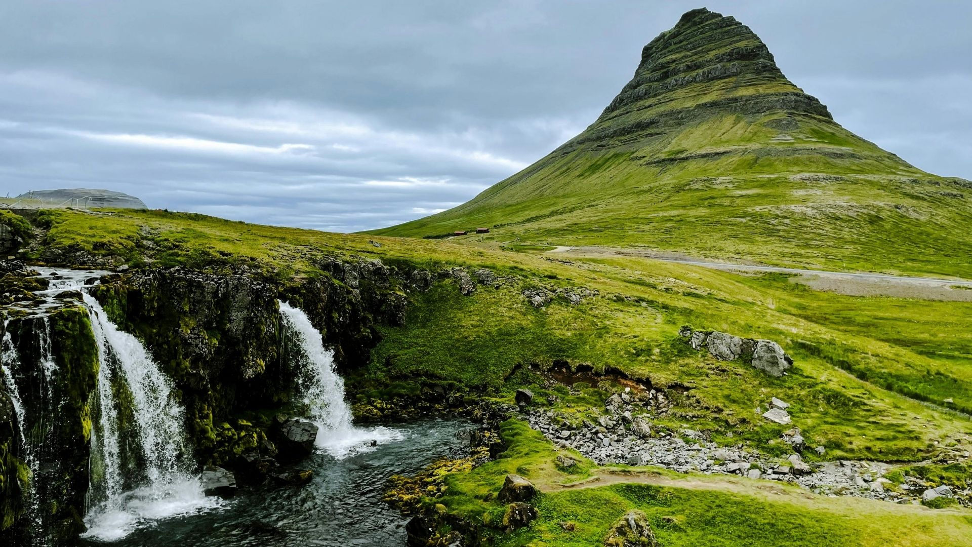 Akureyri - Borgarfjörður (1/2)